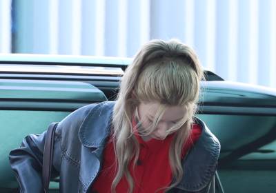 [포토] 차에서 내리는 아이들 미연