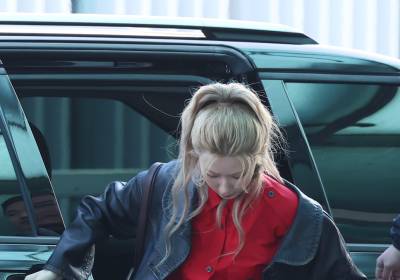 [포토] 아이들 미연, 초미니스커트 패션