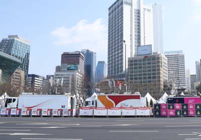 [포토] 방탄소년단 공연 D-1, 이동식 기지국 설치