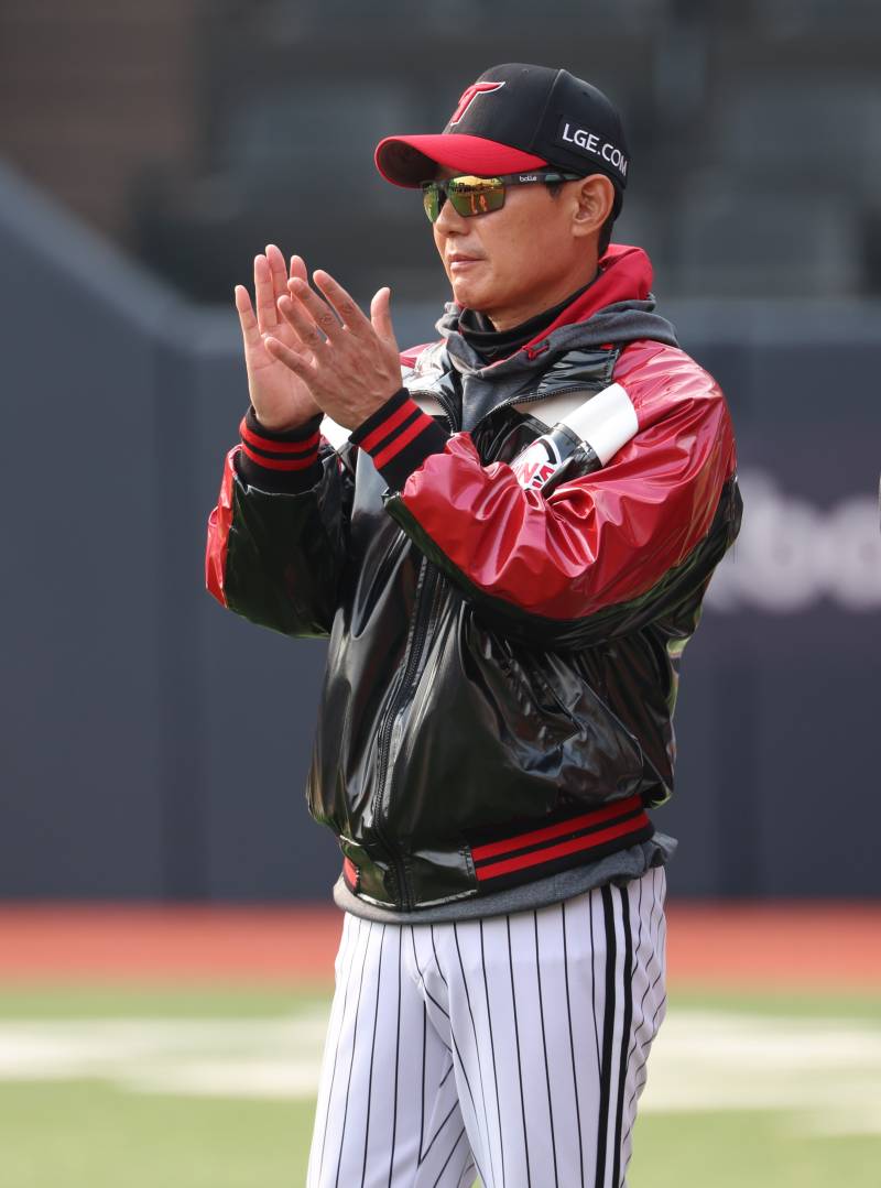 시범경기인데 3시간 47분-총 35안타 난타전...삼성 9회 말 7득점