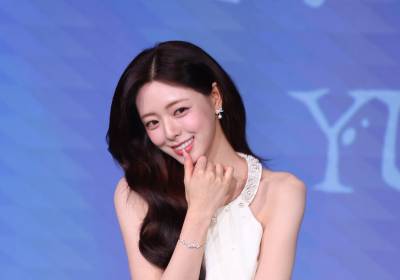 [포토] '아이스크림' 포인트 안무 선보이는 있지 유나