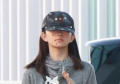 [포토] 아이브 레이, 귀여운 스티커 붙인 콩순이