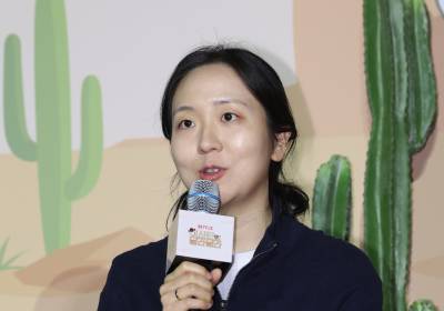 [포토] 인사말 하는 김예슬 PD