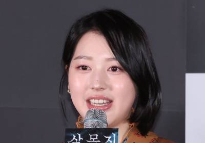 [포토] 인사말 하는 장다아