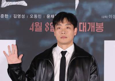 [포토] 김영성, 시크한 손인사