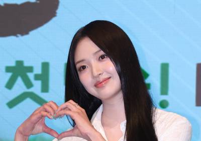 [포토]최규리, 싱그러운 하트 미소