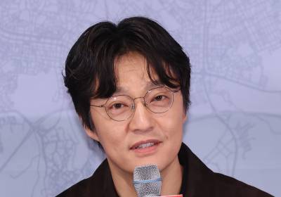 [포토] 인사말 하는 조한철