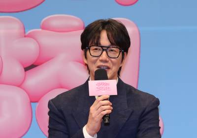 [포토] 인사말 하는 성시경