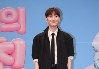 [포토] 정동환, 훈훈한 분위기