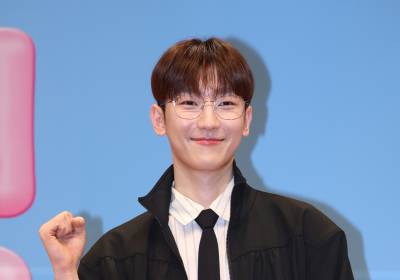 [포토] 정동환, '성시경의 고막남친' 화이팅