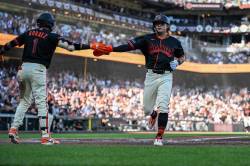 리드오프로 돌아온 이정후 개막 3경기 만에 터진 첫 안타는 장타, SF 3연패