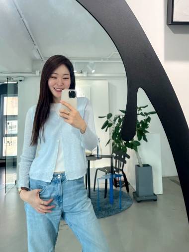 미자, 43세 맞아?…1억 그림보다 눈길 끈 슬림 몸매 [IS하이컷]