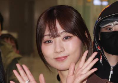 [포토] 유니스 진현주, 수줍은 입국