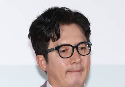 [포토] 故 안성기 특별전 소개 영상으로 감회에 젖은 정준호