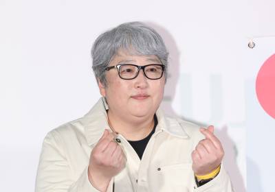 [포토] 변영주, 손가락 하트 받으세요