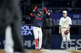 롯데는 졌지만 노진혁은 잘했다...한동희 복귀 임박, 자리 정리 복잡하네 