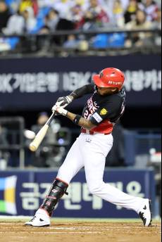 OPS 1.600 KIA 새 외인 '대박 향기'가 풀풀, 3경기 연속 멀티 히트에 장타 펑펑