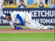 우려했던 그 진단...폰세, 전방십자인대 염좌→사실상 시즌 아웃