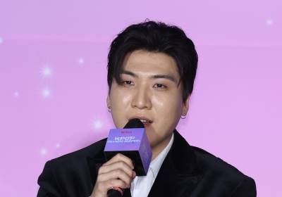 [포토] 인사말 하는 아이디오 곽중규