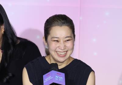 [포토] 인사말 하는 매기강