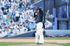 예견된 교통사고 후유증...롯데 클로저 김원중, 올 시즌 200세이브 가능할까 [IS 피플]