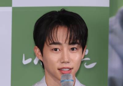 [포토] 인사말 하는 박ㅈ지빈