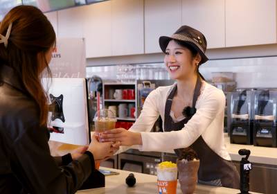 [포토]이해인, 오늘은 스케이트 대신 앞치마