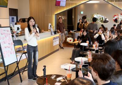 [포토]팬미팅 갖는 피겨 이해인