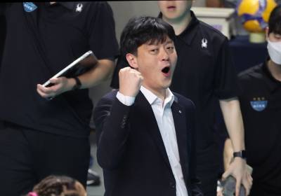 [포토]이영택 감독, 실바 좋았어!