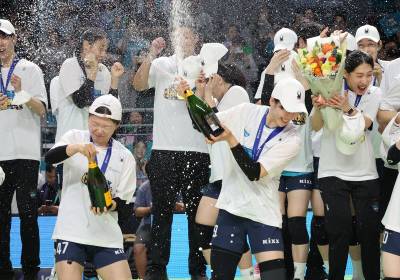 [포토]우승 GS칼텍스, 신나는 샴페인 세리머니