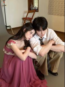 이종석 눈 감아… 아이유, 변우석과 美친 얼굴 합 [IS하이컷]