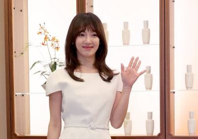 [포토]효연, 친구따라 북촌 왔어요