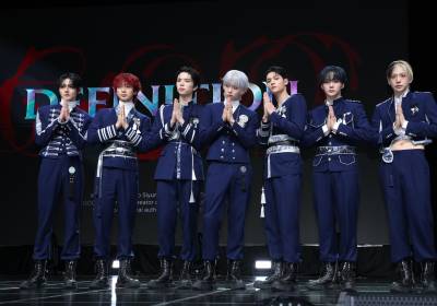 [포토] 앰퍼샌드원, 미니 4집 '데피니션'으로 컴백