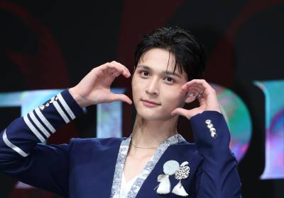 [포토] 앰퍼샌드원 마키야, 귀여운 볼하트로 반전 매력 어필