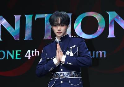 [포토] 앰퍼샌드원 윤시윤, '갓' 퍼포먼스 기대해 주세요