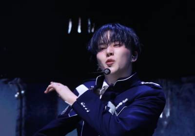 [포토] 앰퍼샌드원 윤시윤, 무대를 즐겨요