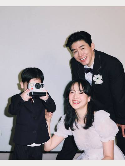 김무열♥윤승아, 결혼 11주년…아들 원이 ‘폭풍 성장’ [IS하이컷]