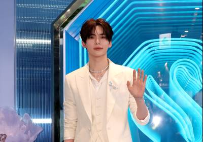 [포토]성한빈, 비율에 외모에 감탄