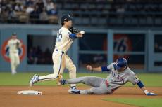 '선발 출전' 김혜성, 시즌 3호 멀티출루...오타니는 4호 홈런 