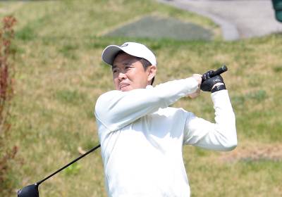 [포토]현영민, 시원한 장타