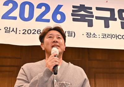 [포토]우승 소감 말하는 김도균 감독