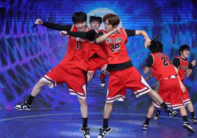 [포토] 비보이즈 윤서-민준, 가슴 뜨거워지는 점핑