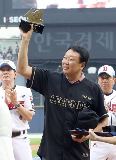 자기 기록 하나씩 깨지는 선동열 "좋은 일이죠" 왜?