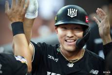 안현민, 괴물 스윙 비결이 강백호·로하스? [월간 MVP]