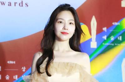 '결혼 발표' 민아 &quot;정말 뜨거웠다&quot; 예비신랑 정체는