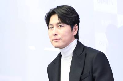 '혼외자 논란' 정우성 복귀한다 &quot;질책 안고 갈 것&quot;