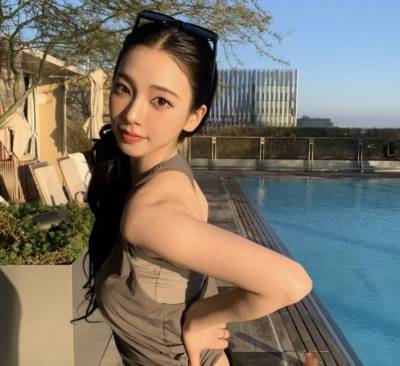 카리나, 수영장서 뽐낸 탄탄 몸매+청량 비주얼